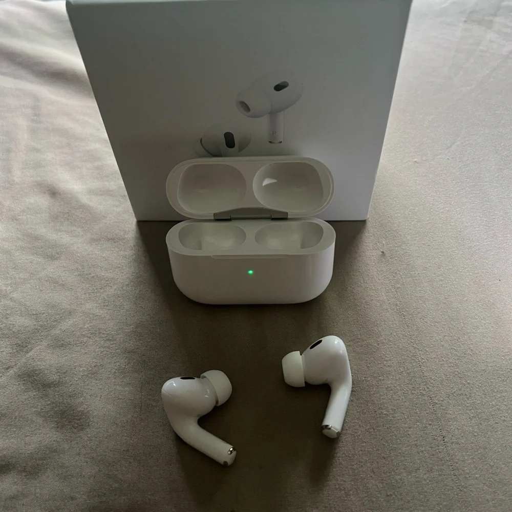 Apple Wireless Earbuds